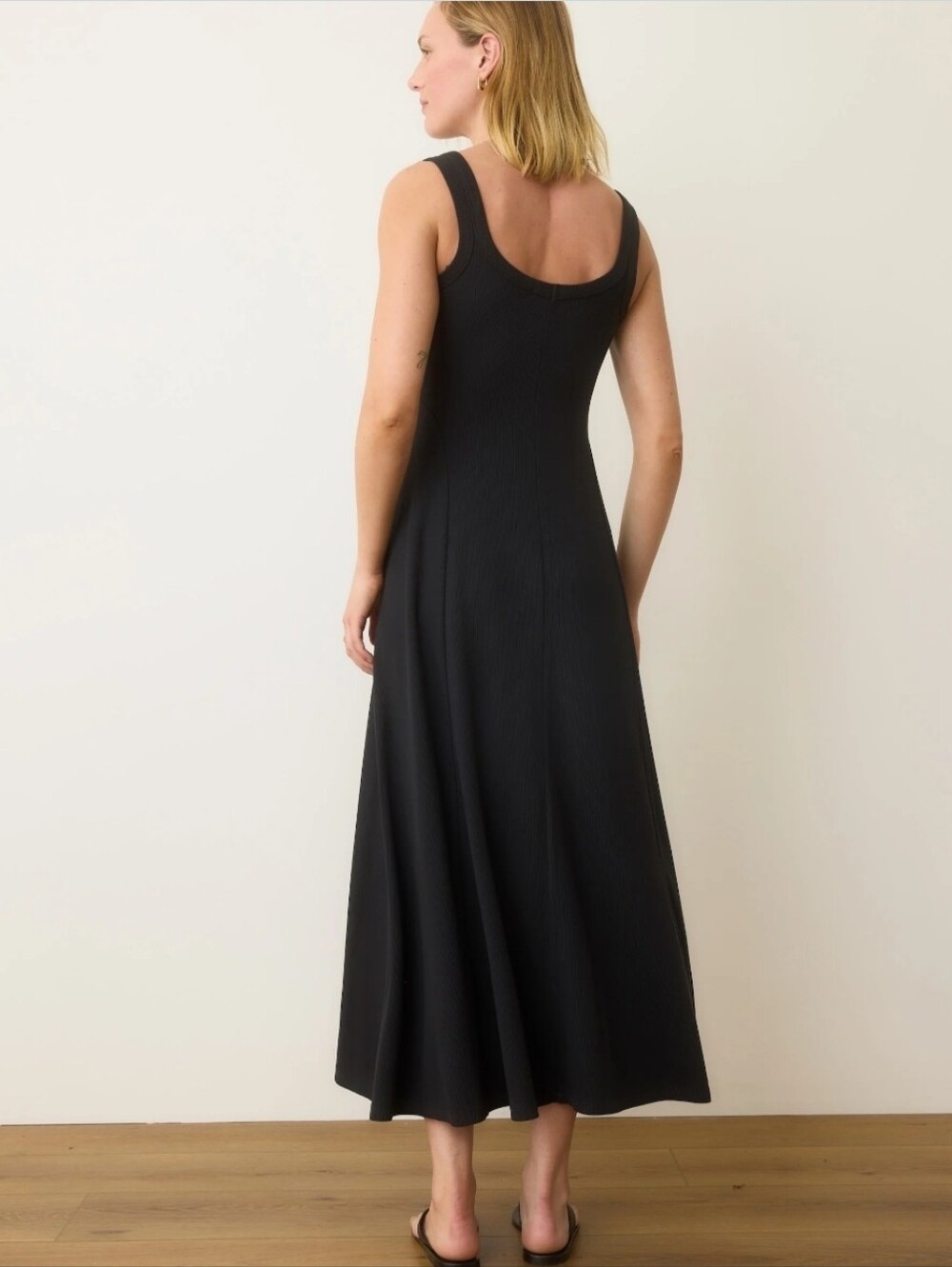 Marine Layer Ribbed Black Maxi-SM - Picture 2 of 8